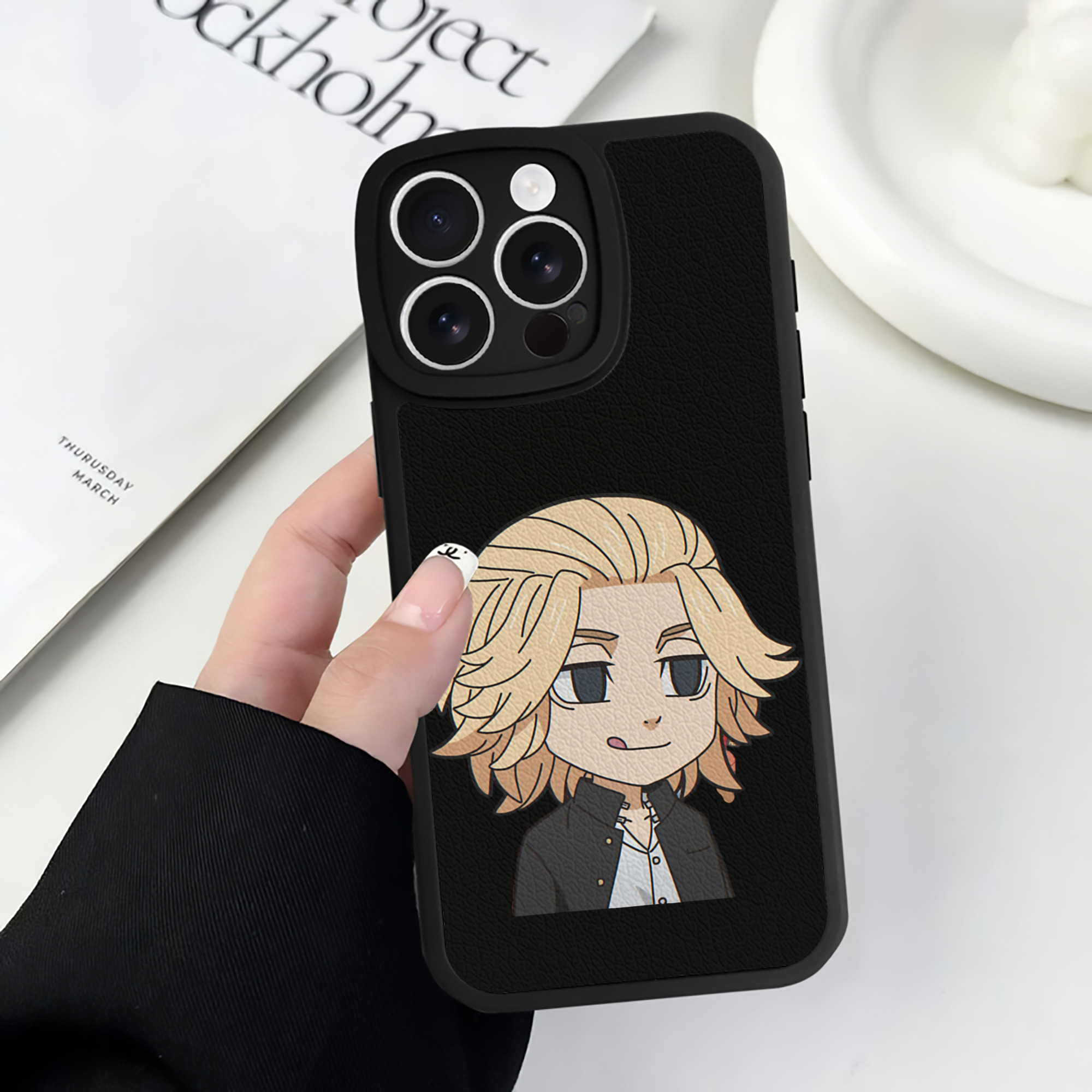 （画像用） 東京リベンジャーズ Tokyo Revengers 【iPhone 16シリーズ対応】シリコンスマホケース（レザー調） 材質：シリコン